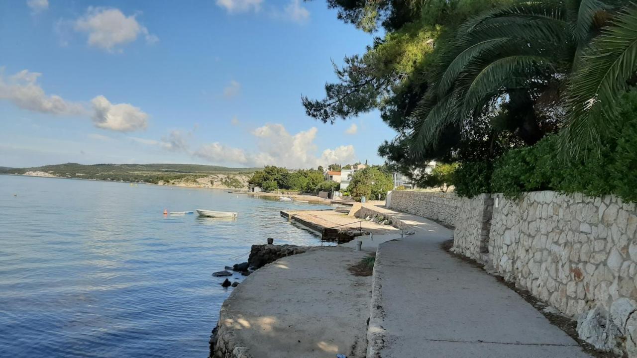 מסלניקה Apartments Agrijan מראה חיצוני תמונה