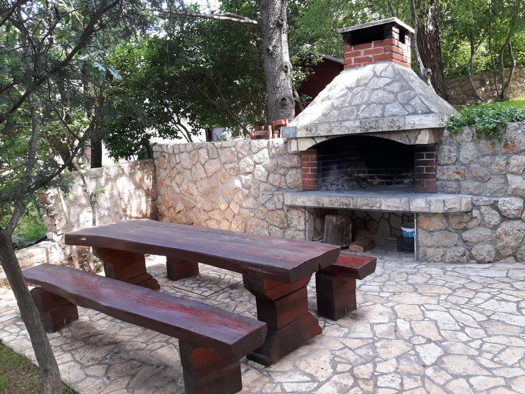 מסלניקה Apartments Agrijan מראה חיצוני תמונה